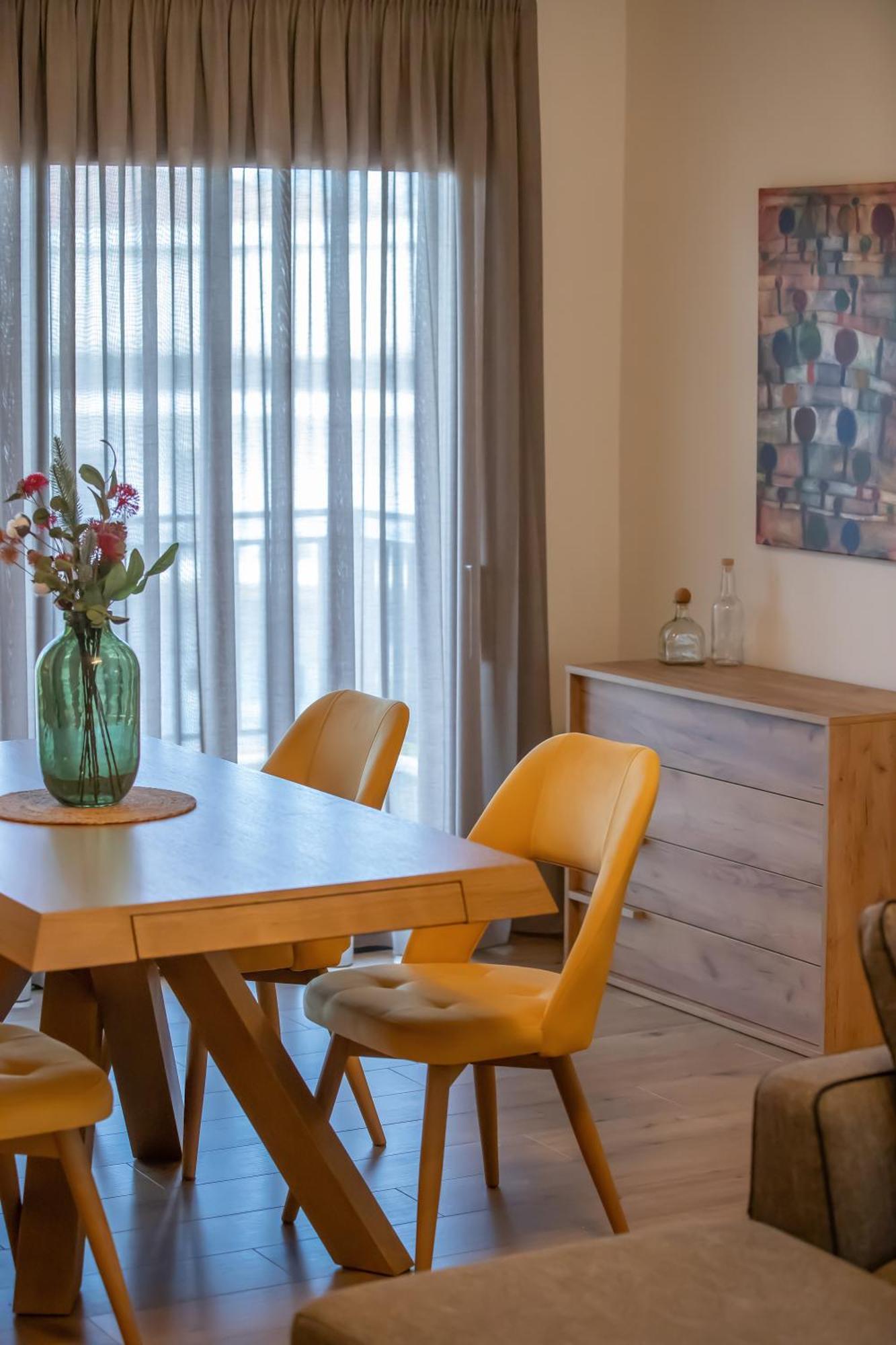 Element Suites - Yellow - Apt 2Bd - กาลัมปากา ภายนอก รูปภาพ