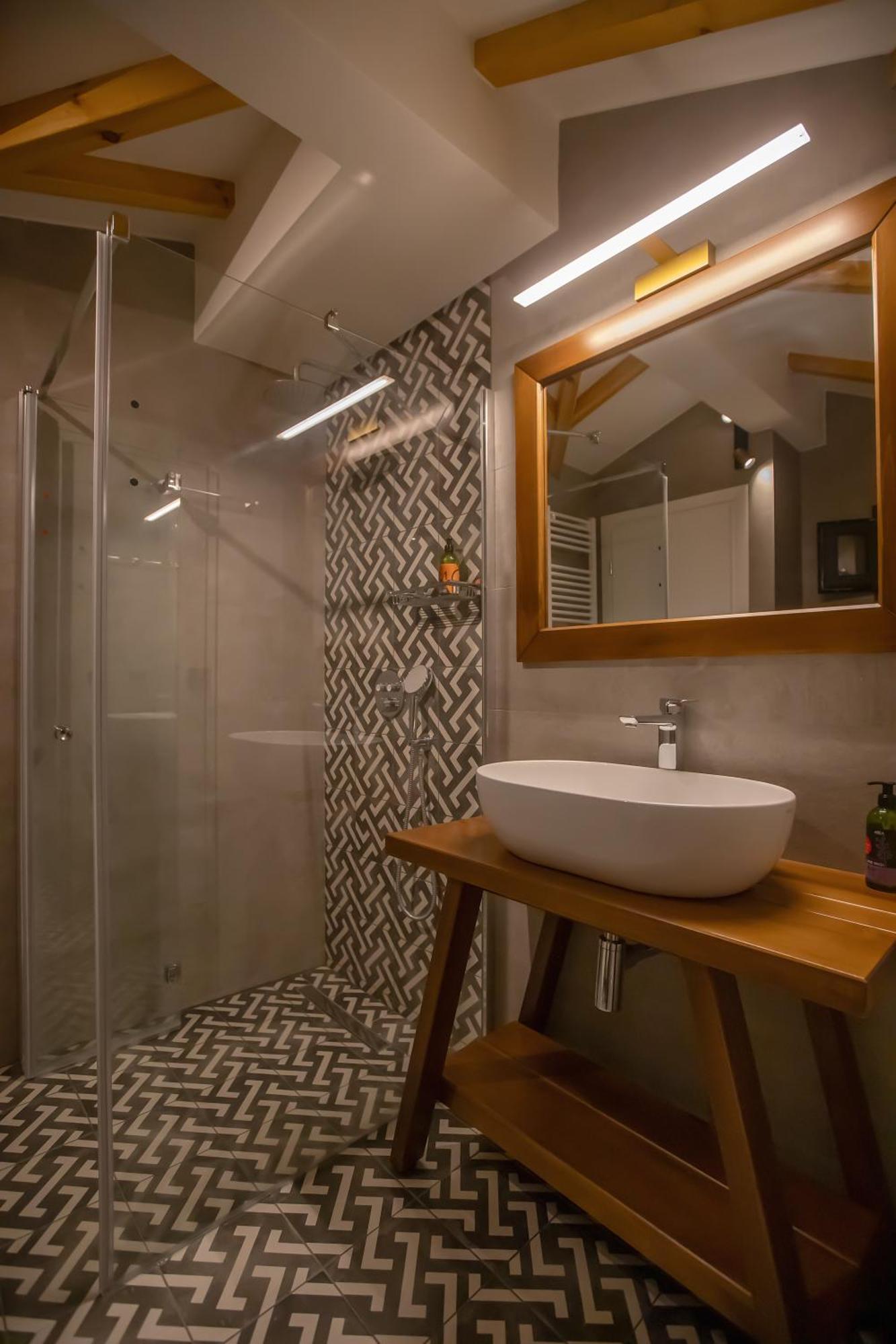 Element Suites - Yellow - Apt 2Bd - กาลัมปากา ภายนอก รูปภาพ