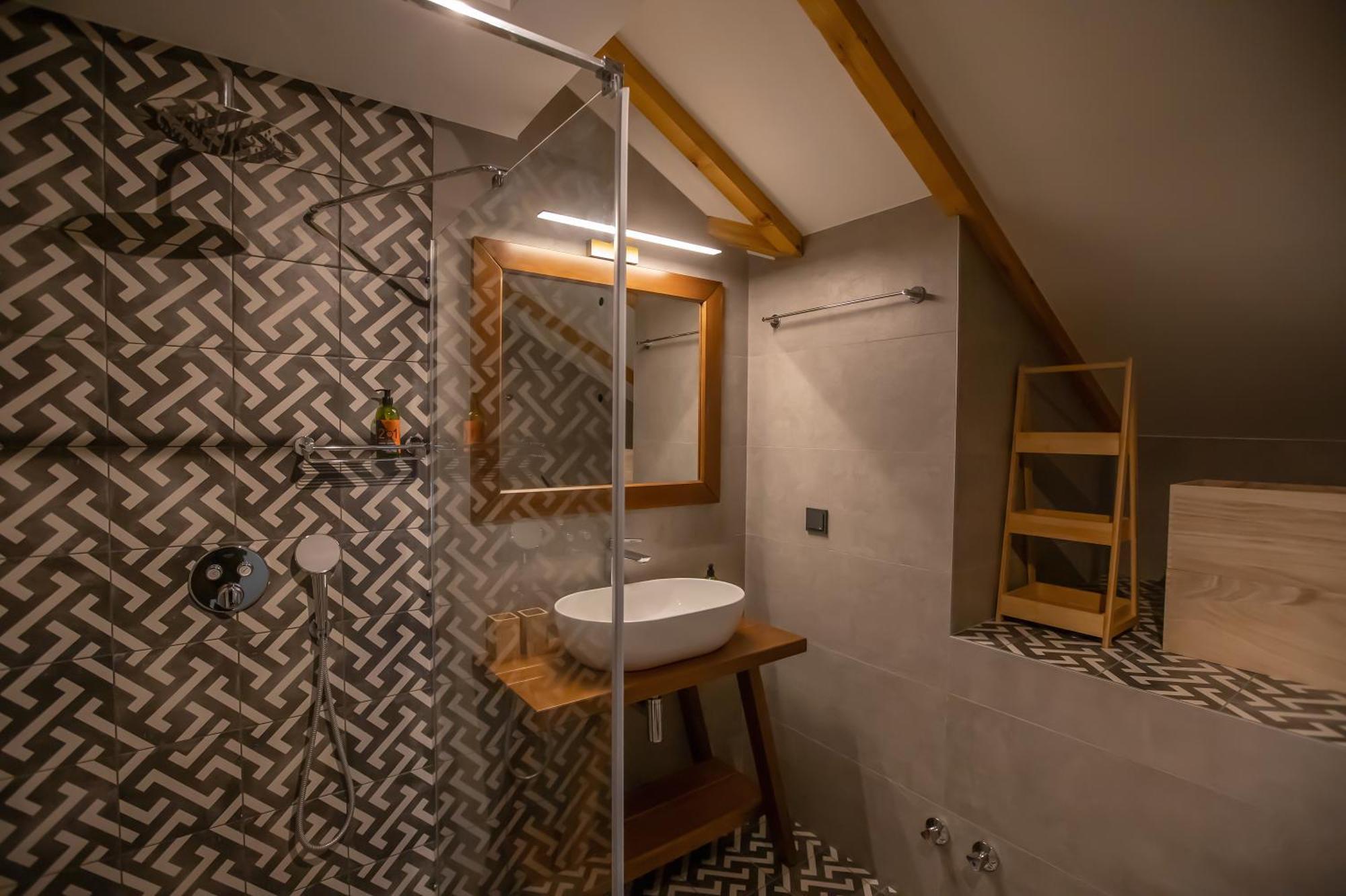 Element Suites - Yellow - Apt 2Bd - กาลัมปากา ภายนอก รูปภาพ